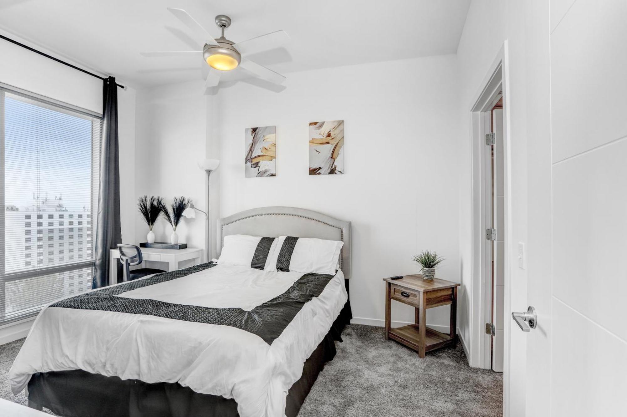 Apartment Downtown Gem 1-bd W/pool, Gym, & Sky Lounge Tampa